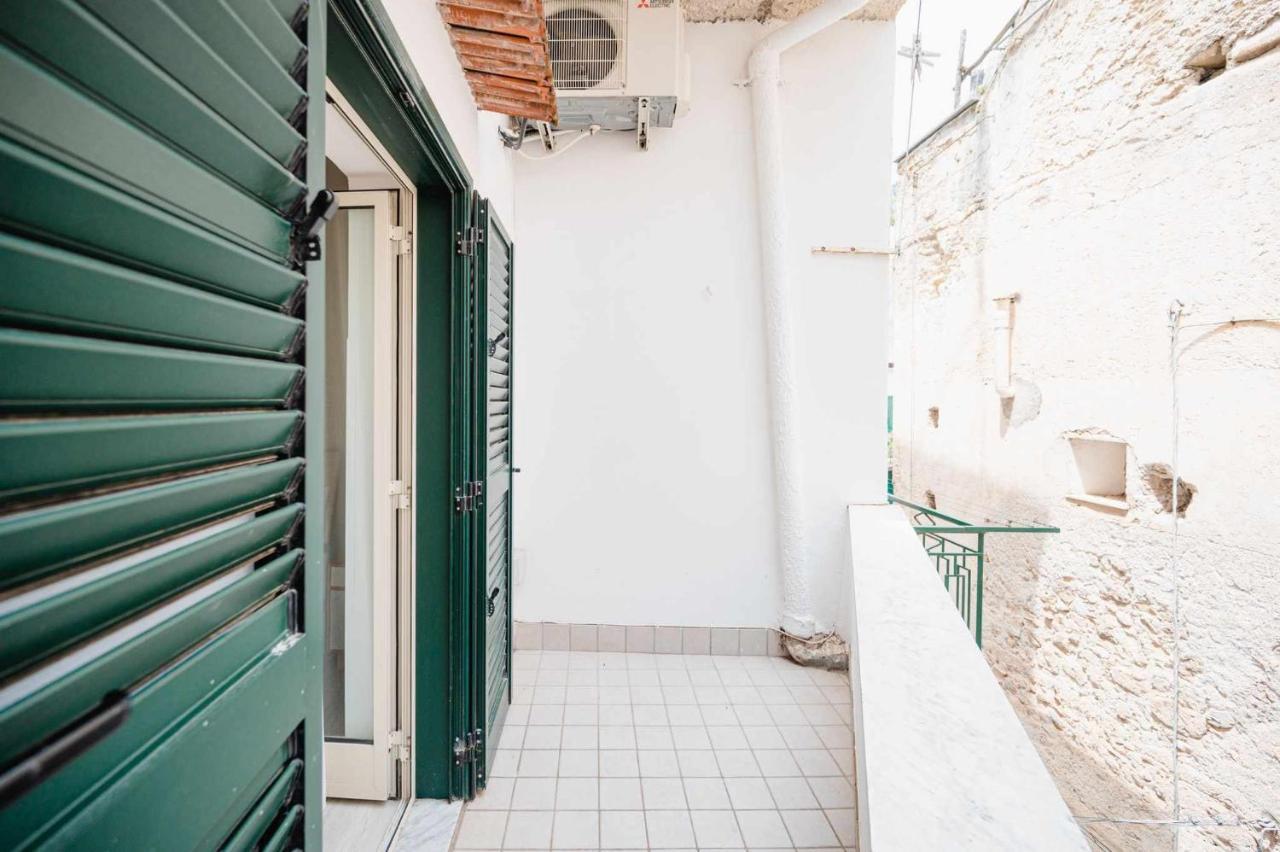 Apartament White Amalfi Centro Storico By Italianhost Zewnętrze zdjęcie